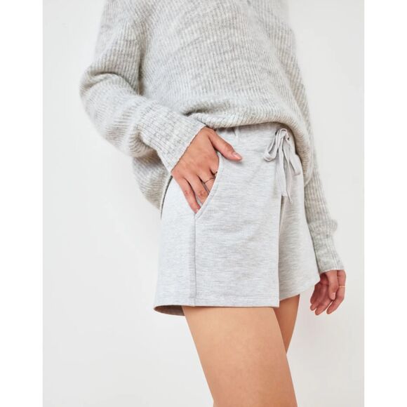 Quince Light Gray High Waist Women Shorts - Picture 3 of 7